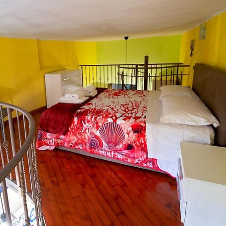 Casa "Positano" Da Ely - Salerno Centro Con Self Check-In Apartment Ngoại thất bức ảnh