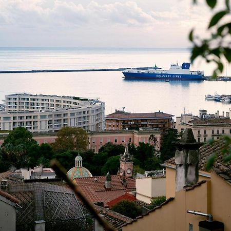 Casa "Positano" Da Ely - Salerno Centro Con Self Check-In Apartment Ngoại thất bức ảnh
