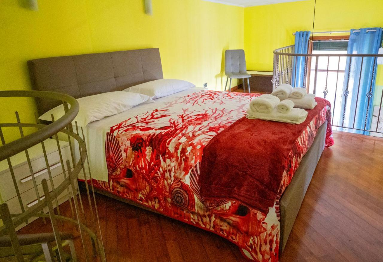 Casa "Positano" Da Ely - Salerno Centro Con Self Check-In Apartment Ngoại thất bức ảnh