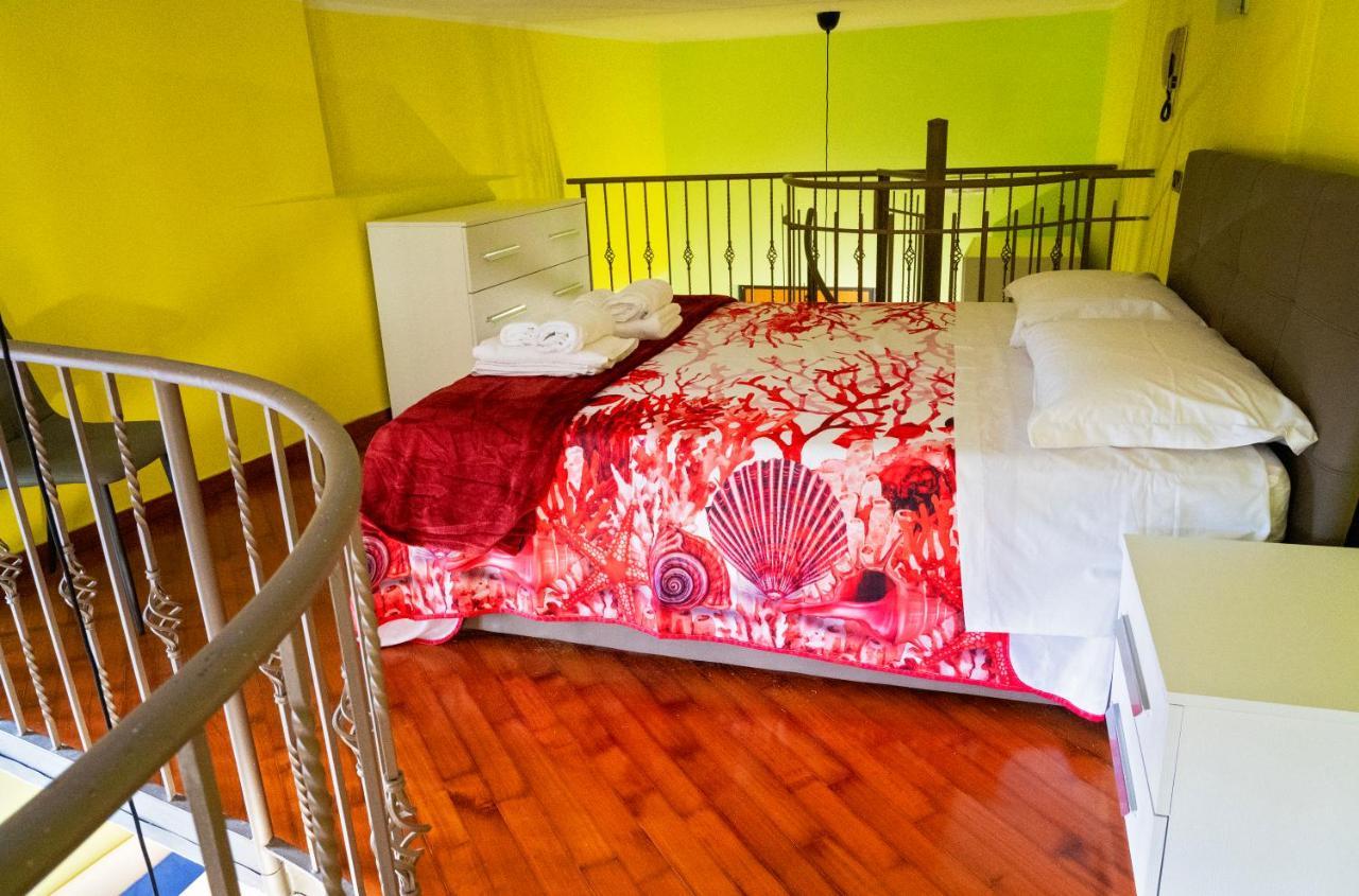 Casa "Positano" Da Ely - Salerno Centro Con Self Check-In Apartment Ngoại thất bức ảnh