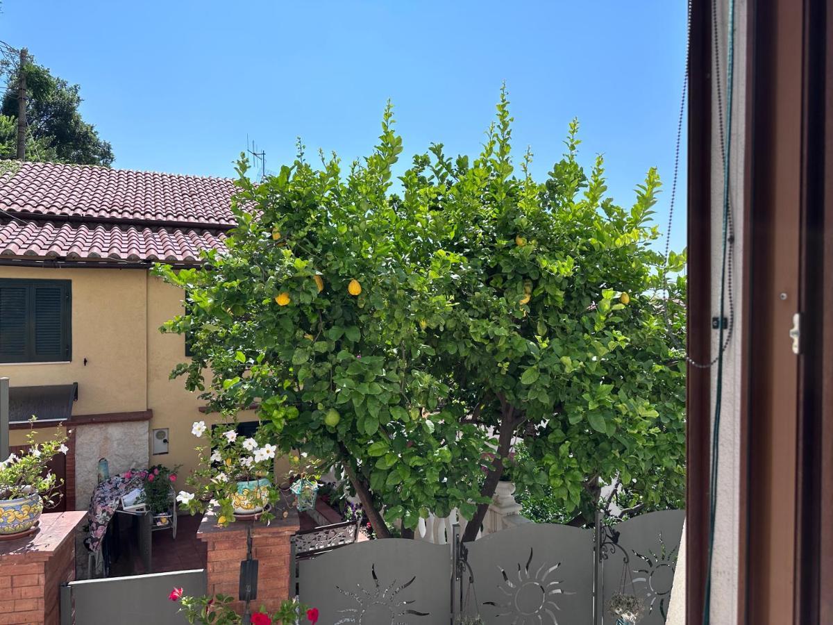 Casa "Positano" Da Ely - Salerno Centro Con Self Check-In Apartment Ngoại thất bức ảnh