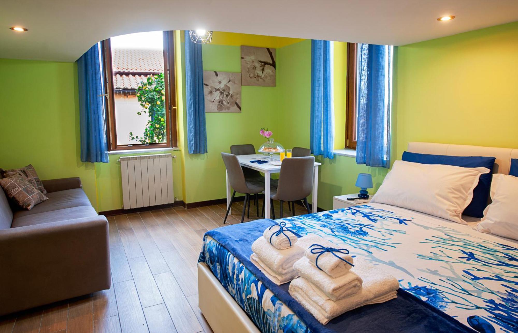 Casa "Positano" Da Ely - Salerno Centro Con Self Check-In Apartment Ngoại thất bức ảnh